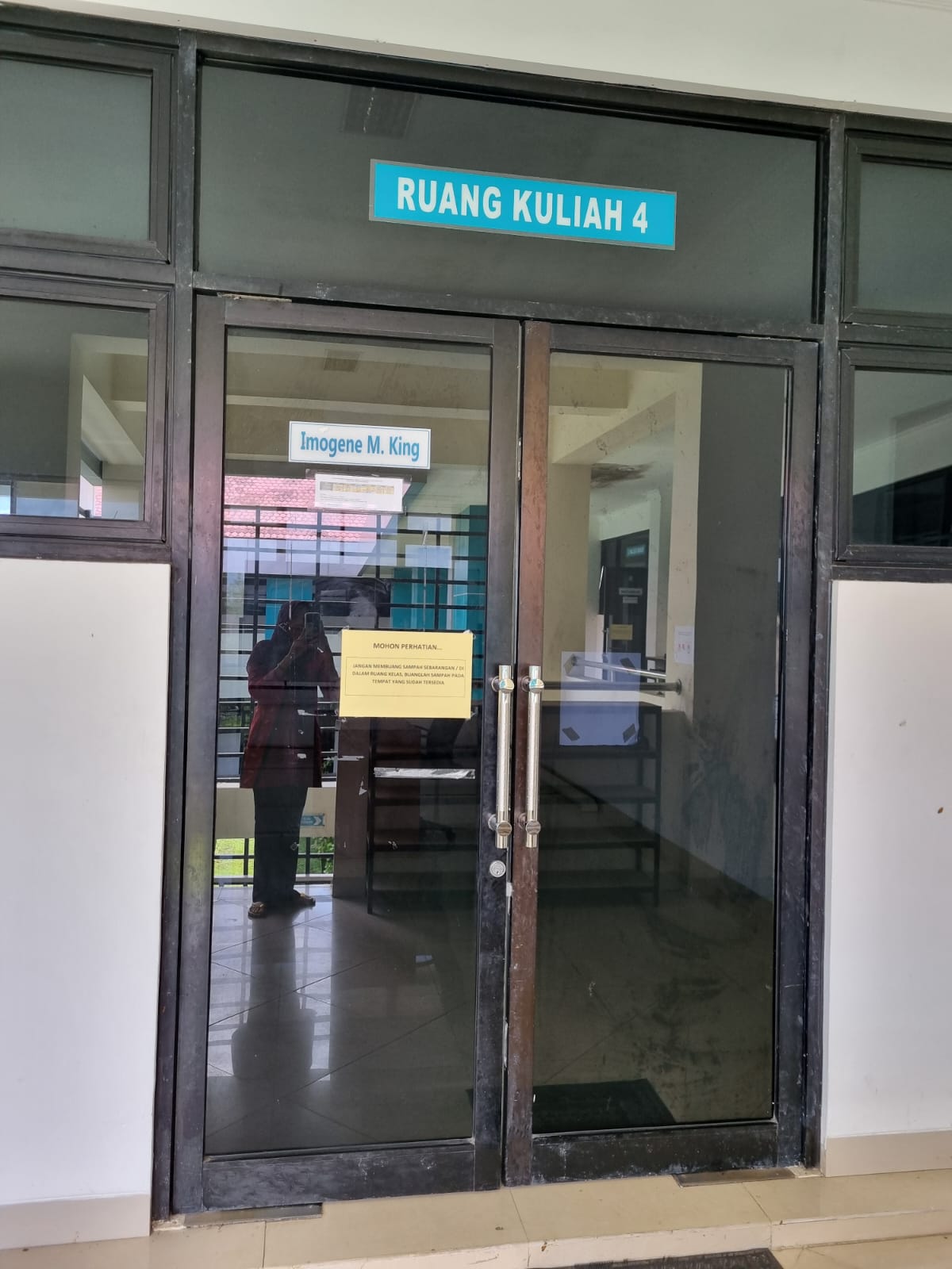 Ruang Kelas Ruang 4